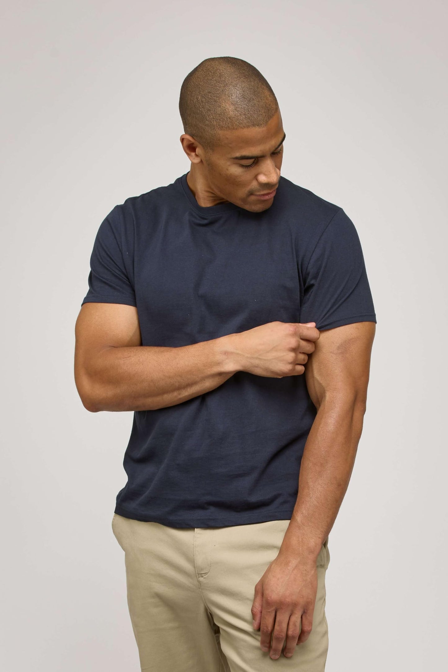 Real Essentials 5 Pack: Men’s Cotton Casual T-Shirts Plain Jersey Shirts Fashion Tees (Big & Tall Available)