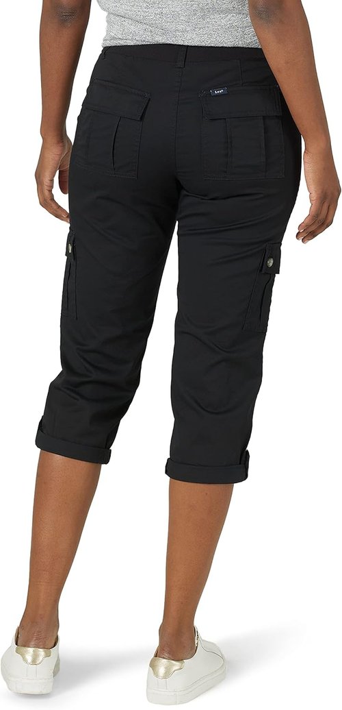 Lee Women's Cargo Capri Pants - Ultra Lux Comfort with Flex-to-Go Design | Perfect Fit for Everyday Wear