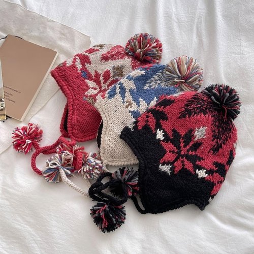 AOMEXAGA Women Cute Beanie Hat with Pom Warm Ski Snow Ear Flaps Snowflake Fair Isle Pattern Crochet Hats with Fleece Lined (One Size,Red)