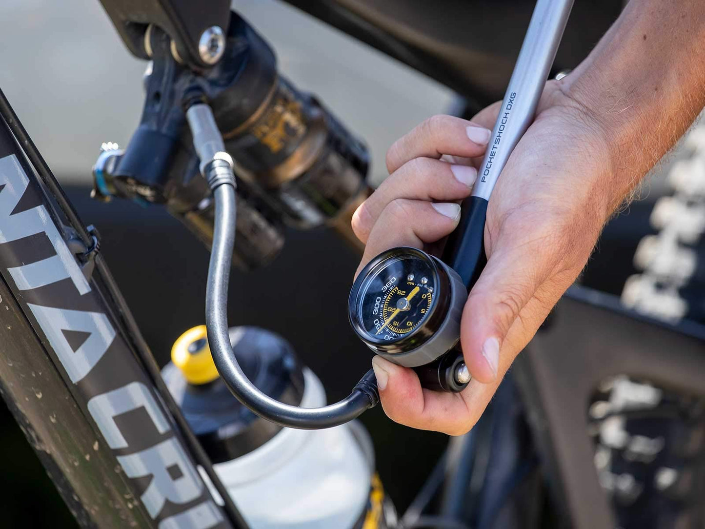 Topeak Pocket Shock DXG XL Bike Mini Pump, Long Version for Home/Shop use with dial Gauge 360 PSI/24.8 BAR,Silver/Black