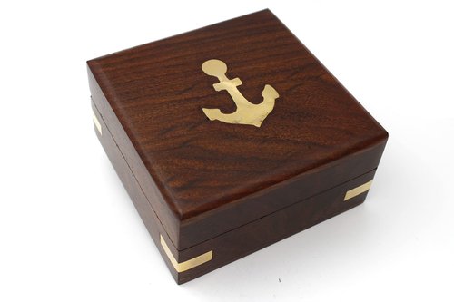 US HANDICRAFTS “Trust in The Lord” Engraved Brass Compass with Wooden Case – Christian Gift for Men, Religious Baptism & Confirmation Gift, Inspirational Graduation & Birthday Present