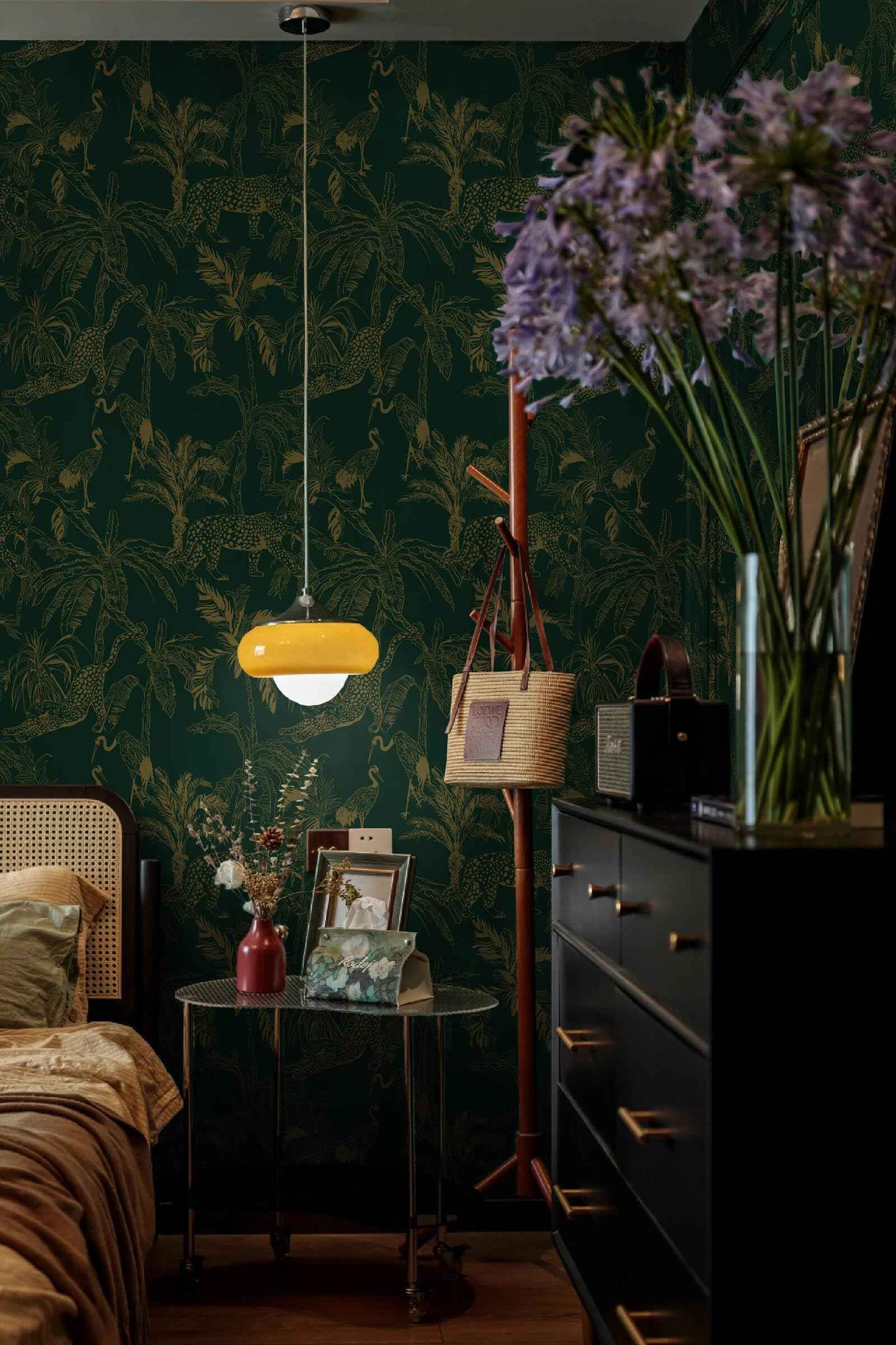 Heroad Dark Green Peel and Stick Wallpaper Boho Contact Paper 17.3"x196" Jungle Wall Paper Removable Self Adhesive Cheetah Wallpaper for Bedroom Living Room Cabinet Waterproof Bathroom Vinyl Roll