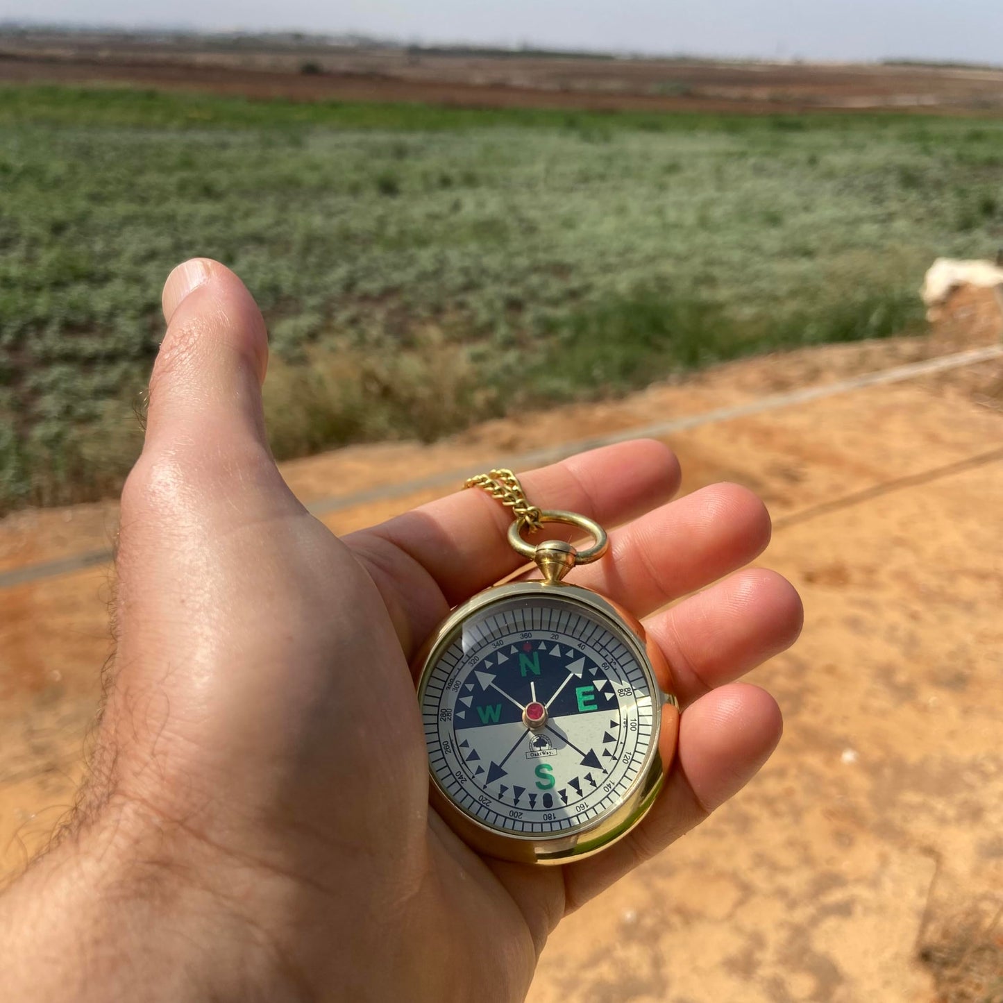 Dad's Compass Gift - Pocket Watch Compass with Chain & Leather Case - Birthday Gifts for Dad from Daughter Or Son, Christmas Daddy Gift Ideas, for Father Who Wants Nothing, Bday Dad Gifts