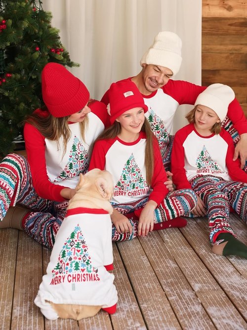 Haloumoning Family Christmas Pajamas - Matching Holiday Sleepwear Sets for Cozy Celebrations