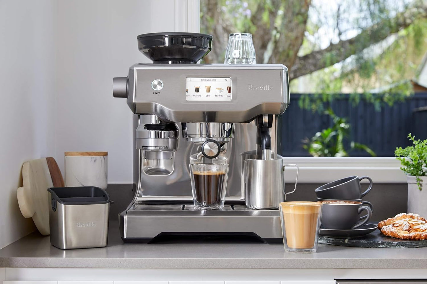 Breville Barista Touch Espresso Machine - Brushed Stainless Steel Finish for Perfect Coffee