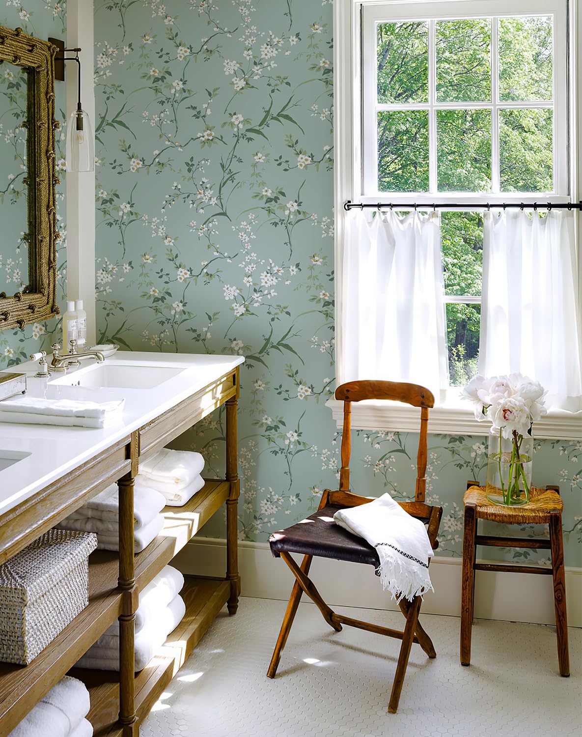 HomKihapai Peel and Stick Wallpaper Farmhouse Wild Floral Peel and Stick Wall Paper French Blue Wallpaper for Bedroom Stick on Mural Cabinets Contact Paper (Soft Blue, 17.7" X 78.74")