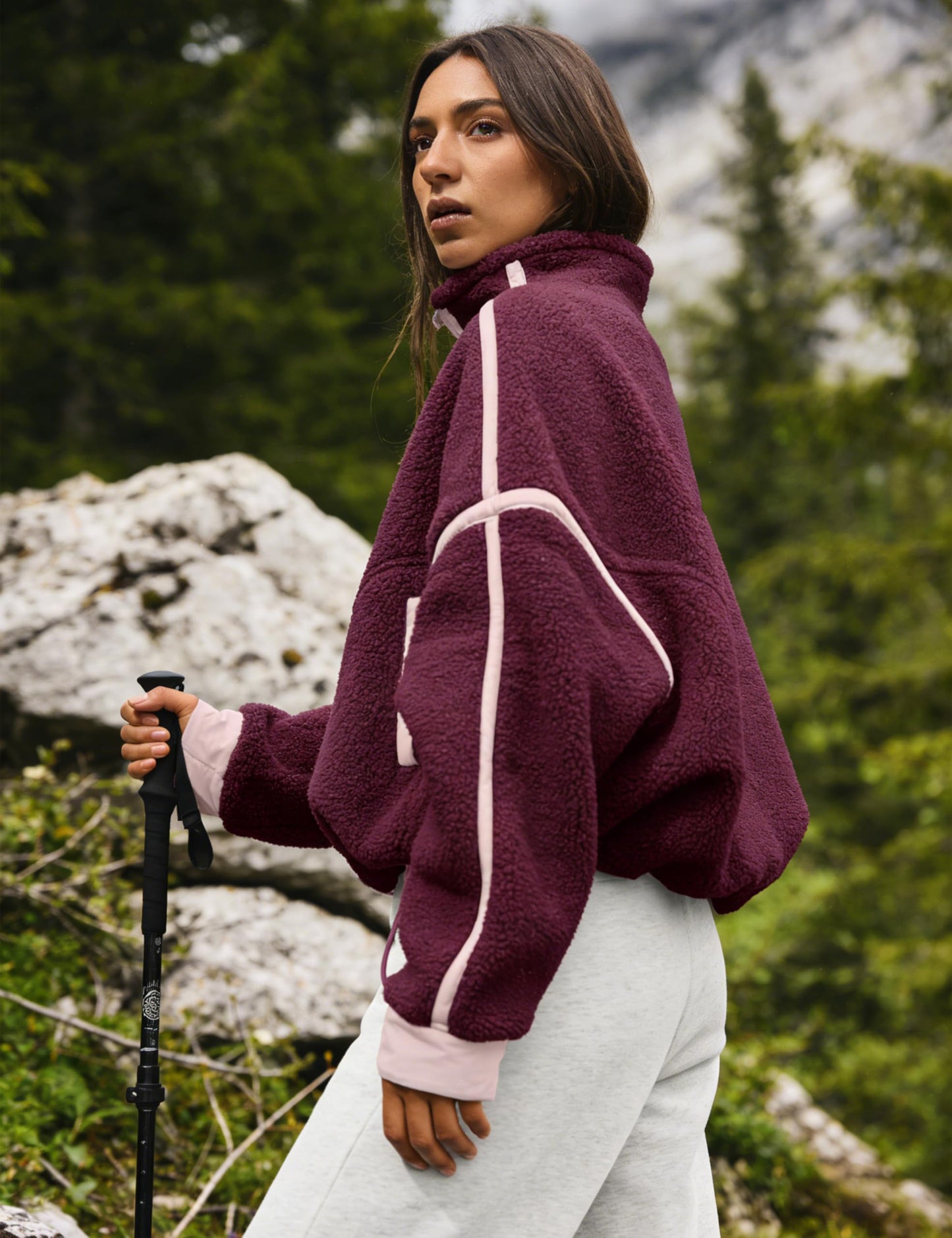 Ziqoty Women Fleece Jacket Zip Up Fuzzy Sherpa Jackets Long Sleeve Winter Outerwear Casual Daily Chilly Outings with Pockets(WineRed-S)