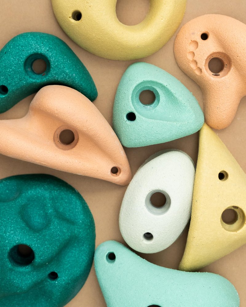 Everett & Avery Co. Premium Rock Climbing Holds - Rock Climbing Wall for Kids Inside - Rock Wall Climbing Holds Kids - Indoor Rock Climbing Wall for Kids (Earth Tones)
