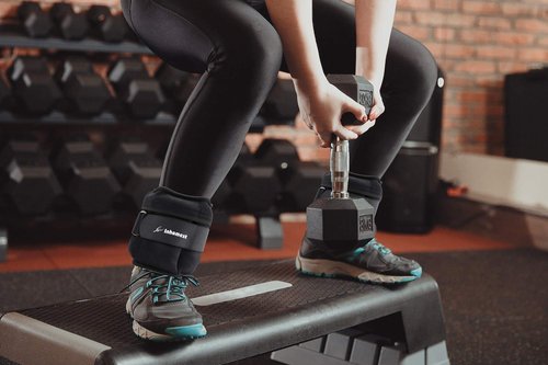 Inhomest Adjustable Ankle Weights 1-10 Lbs Leg Weights for Men Women,Wrist Ankle Weights for Physical Therapy,Yoga Pilates,Workout,Walking,Jogging,Each Pack 1-5 lbs, Total 10LBS Pair, Black
