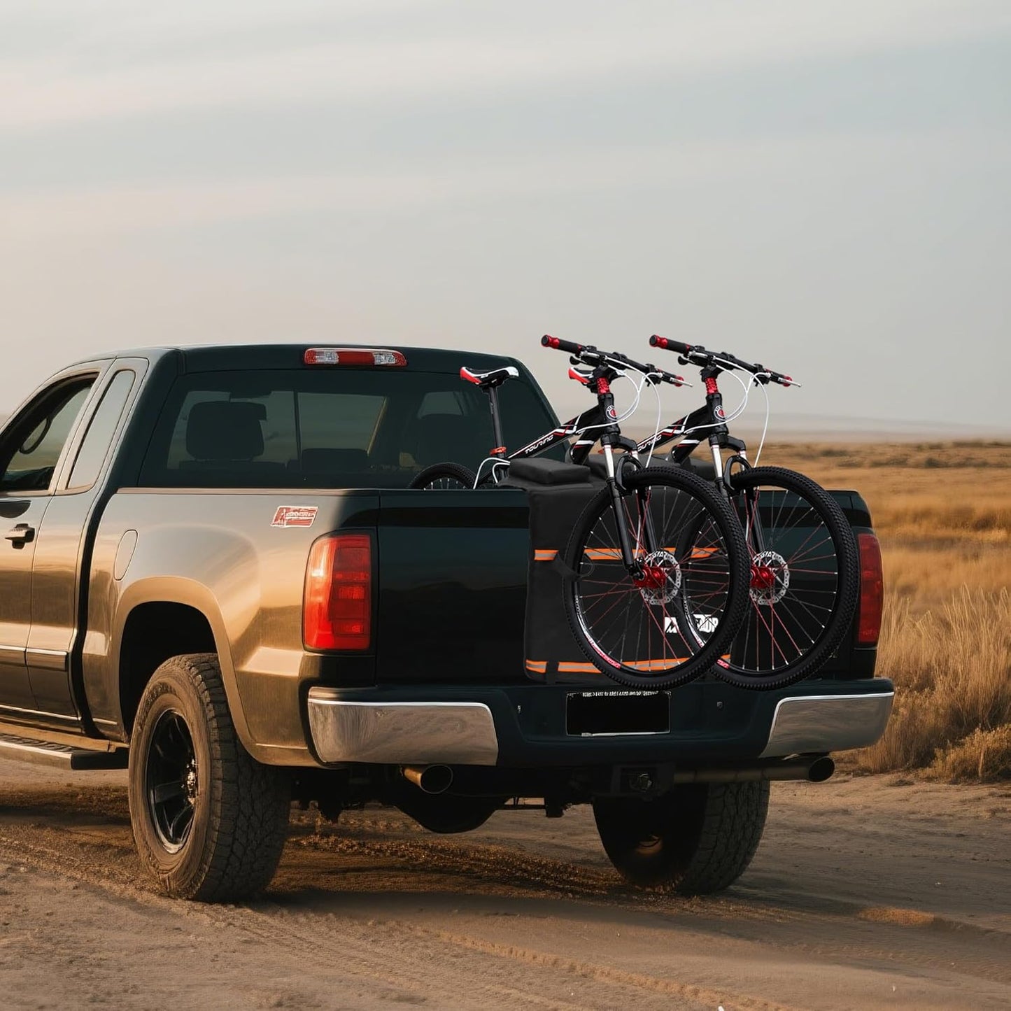MDSTOP Tailgate Pad - Mountain Bike Protector with Reflective Strips | Scratch Resistant for 2 Bikes (Black, M)