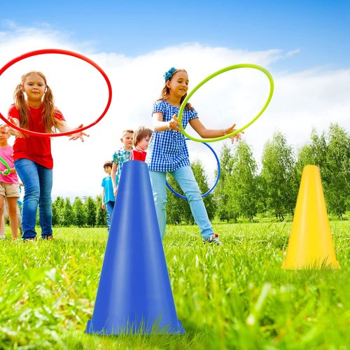 Hoteam 30-Piece Traffic Cones Set - 9-Inch Plastic Safety Cones for Agility Training & Sports Drills