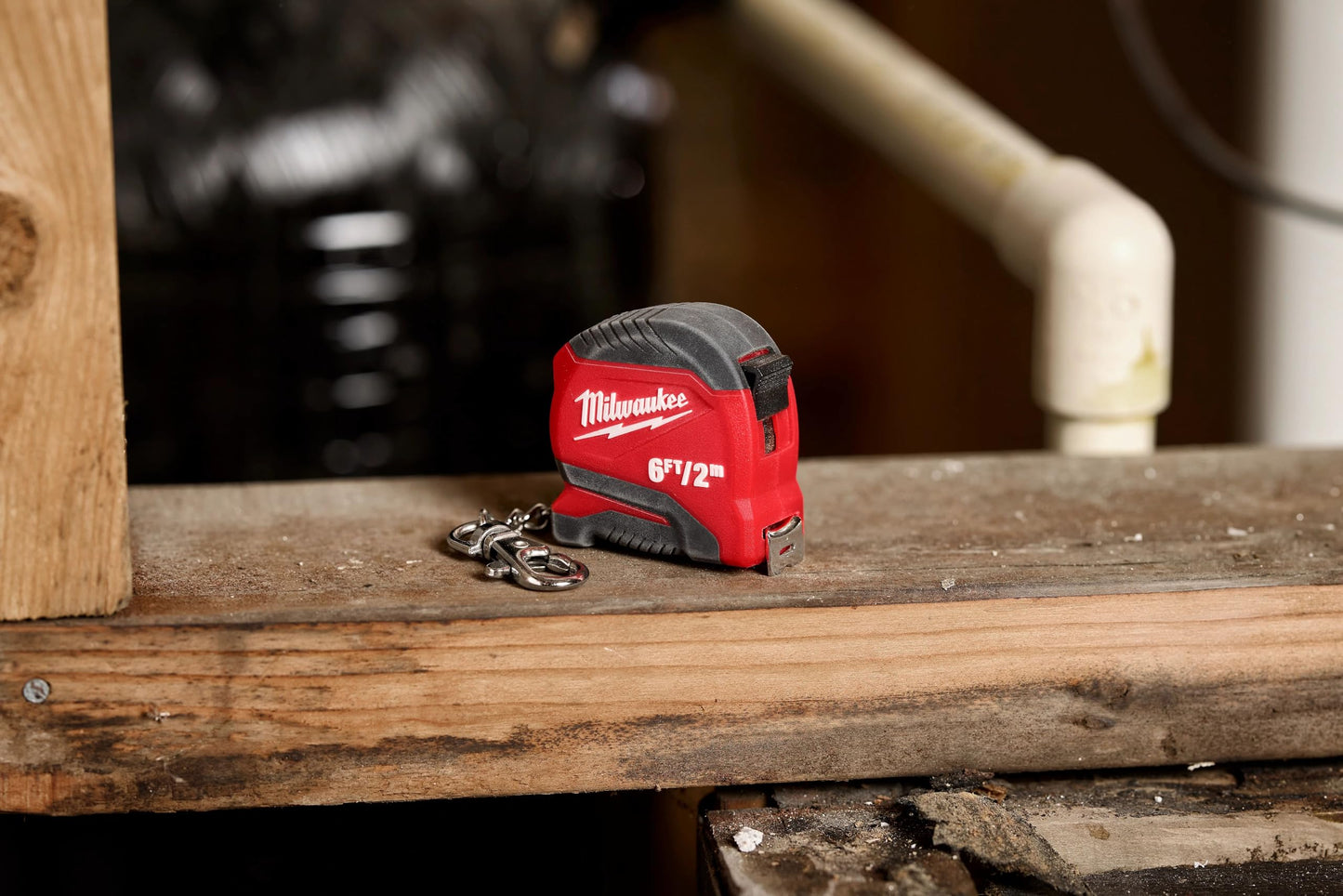 Milwaukee Electric - 6FT/2M Keychain Tape Measure