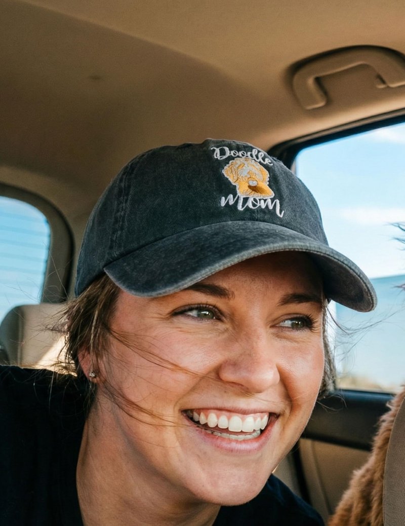 InnoBeta Goldendoodle Gifts for Women, Goldendoodle Dog Mom Gifts, Dog Lovers Gifts, Adjustable Vintage Baseball Cap Washed Cotton Embroidered Hat, Goldendoodle Mom
