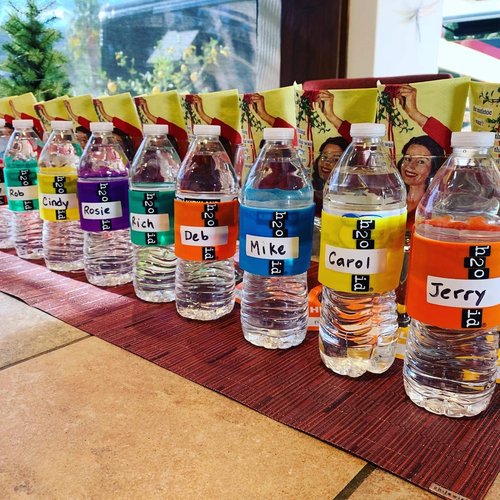 H2O ID 12 Band Multicolor Party Pack Reusable ID Bands Personalize and Label Drinks: Water Bottles, Reusable Bottles & Cups, a Drinking Glass, Beer, Cocktails