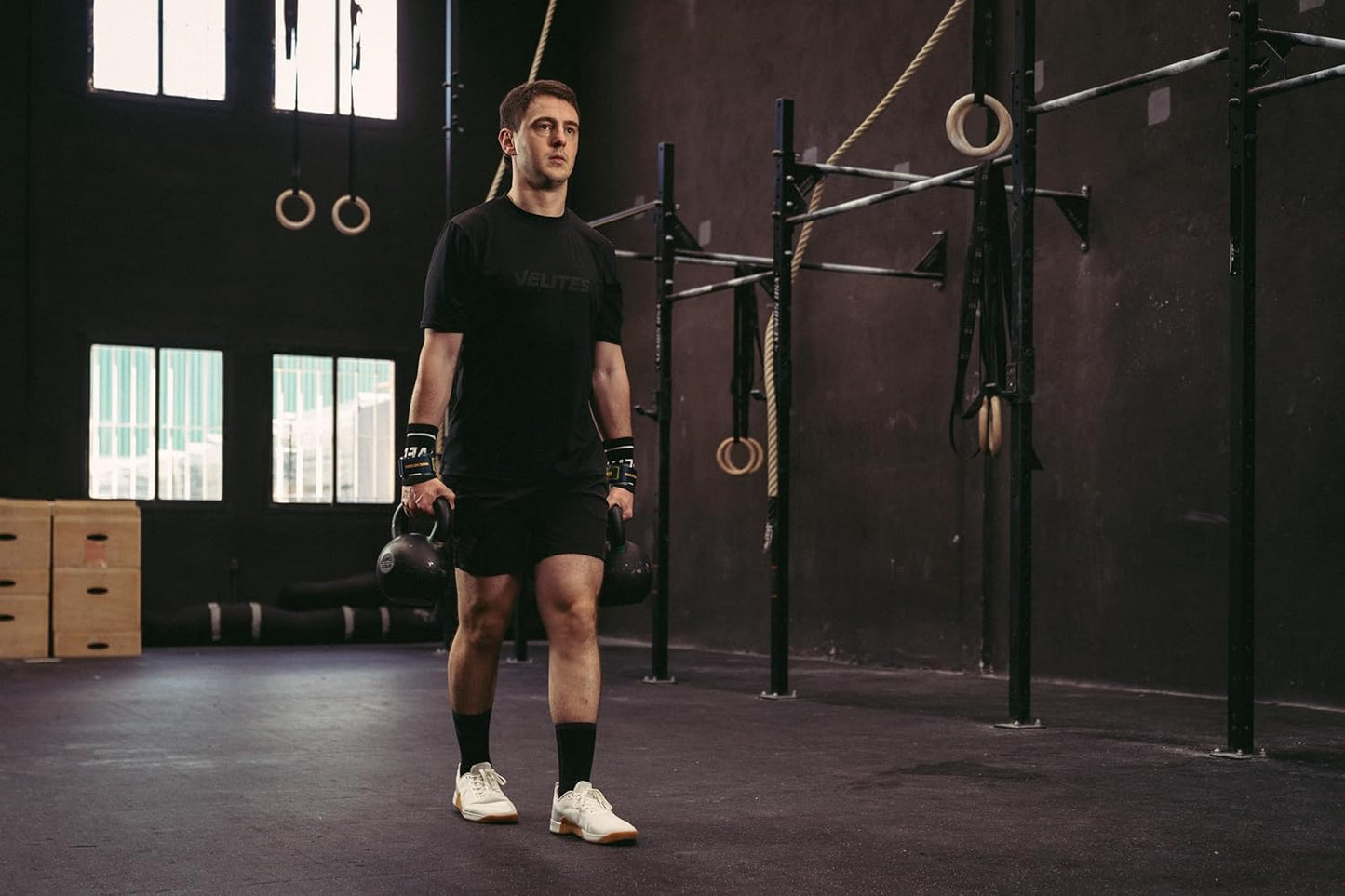 Velites - Official Crossfit® Games Quad Ultra Grips - No Chalk and Smooth Bars - Wristbands and Carry Bag Included - Pull-ups, Muscle-ups and Toes to bar