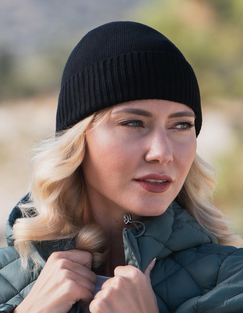 Bamboo Lightweight Beanie for Men & Women. Soft Athletic Winter Hat. Ideal Cuffed Beanie for Sports. Keeps You Warm and Comfortable (US, Alpha, One Size, Black)
