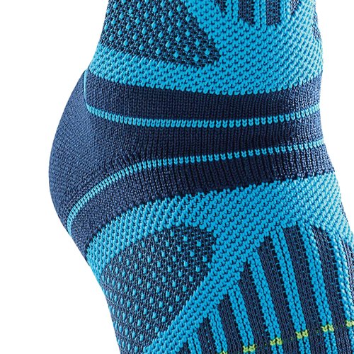 Bauerfeind Sports Ankle Support Dynamic - Ankle Compression Sleeve for Freedom of Movement - 3D AirKnit Fabric for Breathability - Premium Quality & Washable (M, Rivera)