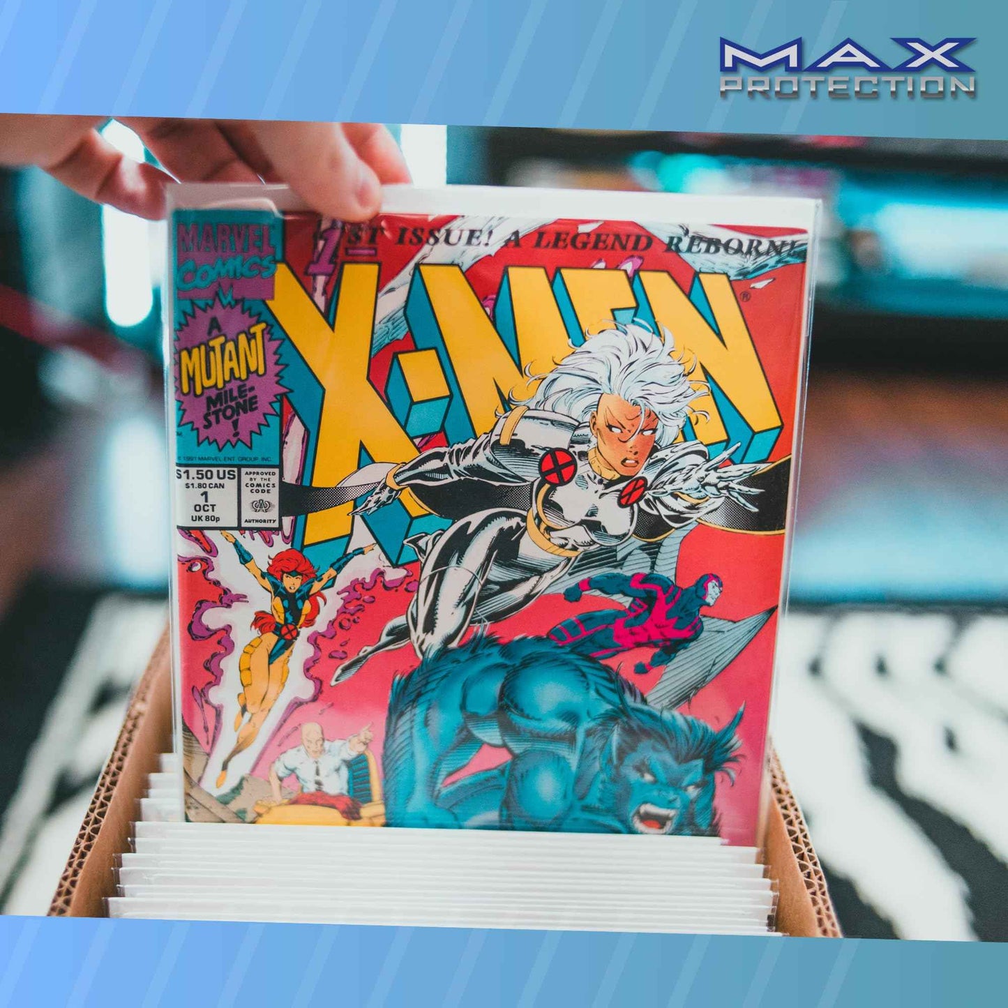 Max Pro Comic Book Storage Boxes - Short Cardboard White Case for 150-175 Comic Books - Double Thickness Design - Premium Stackable Book Box for Silver Age & Modern Comics (Pack of 3)