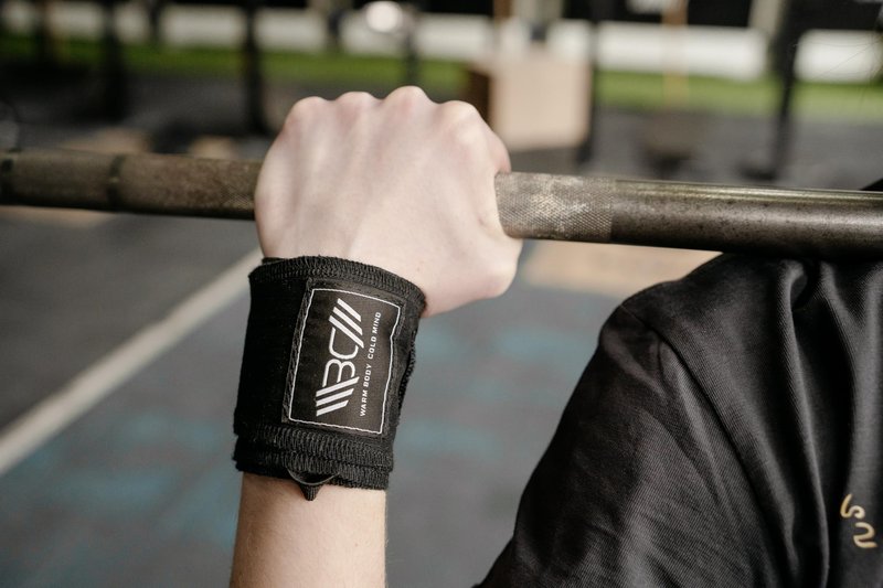 WARM BODY COLD MIND - Premium Cotton Weight Lifting Wrist Wraps for Cross Training, Powerlifting, Deadlift, Weightlifting, Gym, Wrist Straps, Workout, Fitness, Heavy-Duty Suppor (Military)