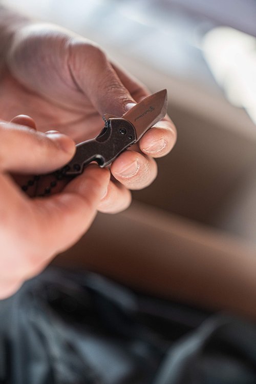 Smith & Wesson Drive 3.25in S.S. Folding Keychain Knife with 1.25in Modified Tanto Blade and Stonewashed Handle for Outdoor, Tactical, Survival and EDC