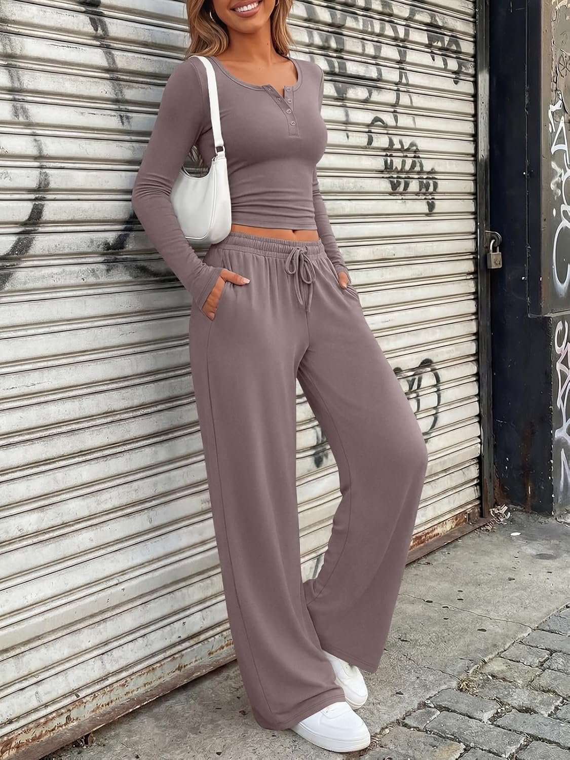 Trendy Queen Women's 2-Piece Lounge Set - Long Sleeve Crop Top & Wide Leg Pants | Casual Comfort