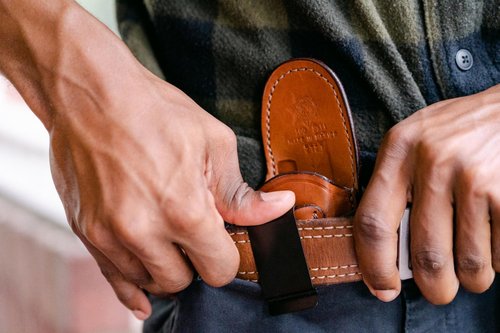 Bianchi Gun Leather #100 Professional IWB, Tan, Right Hand, SZ10A, Beretta Nano, Glock 26, 27, 43, Springfield XDS, Taurus PT-111, PT-140, PT-145 & Walther PPS (19232)