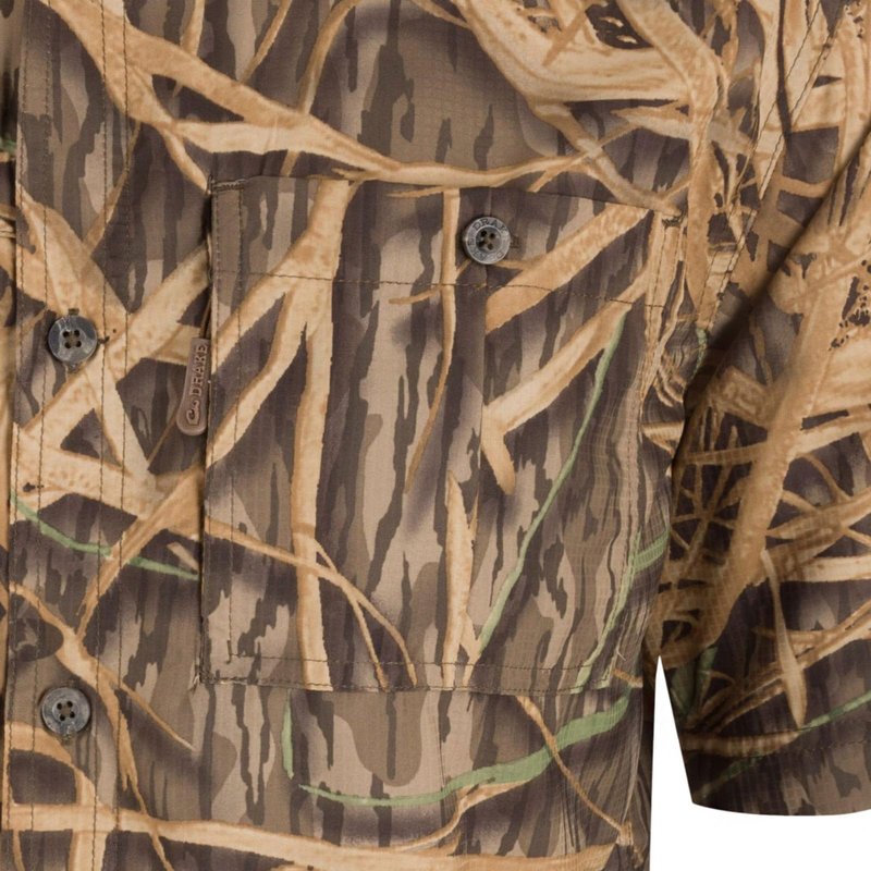 Drake Waterfowl Men's 8-Shot Flyweight Breathable Moisture-Wicking Quick-Drying Hunting Featherweight Short-Sleeved Shirt, Original Shadowgrass, Medium