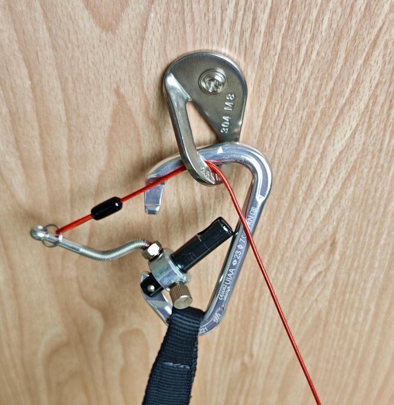 HZUTUZH Climbing Gear Recovery Device - It Provides Climbers a Safe Way to Bail Without Having to Leave Carabiner & Quickdraw on The Crux of The Climb. (Both Solid and Wire Gates)