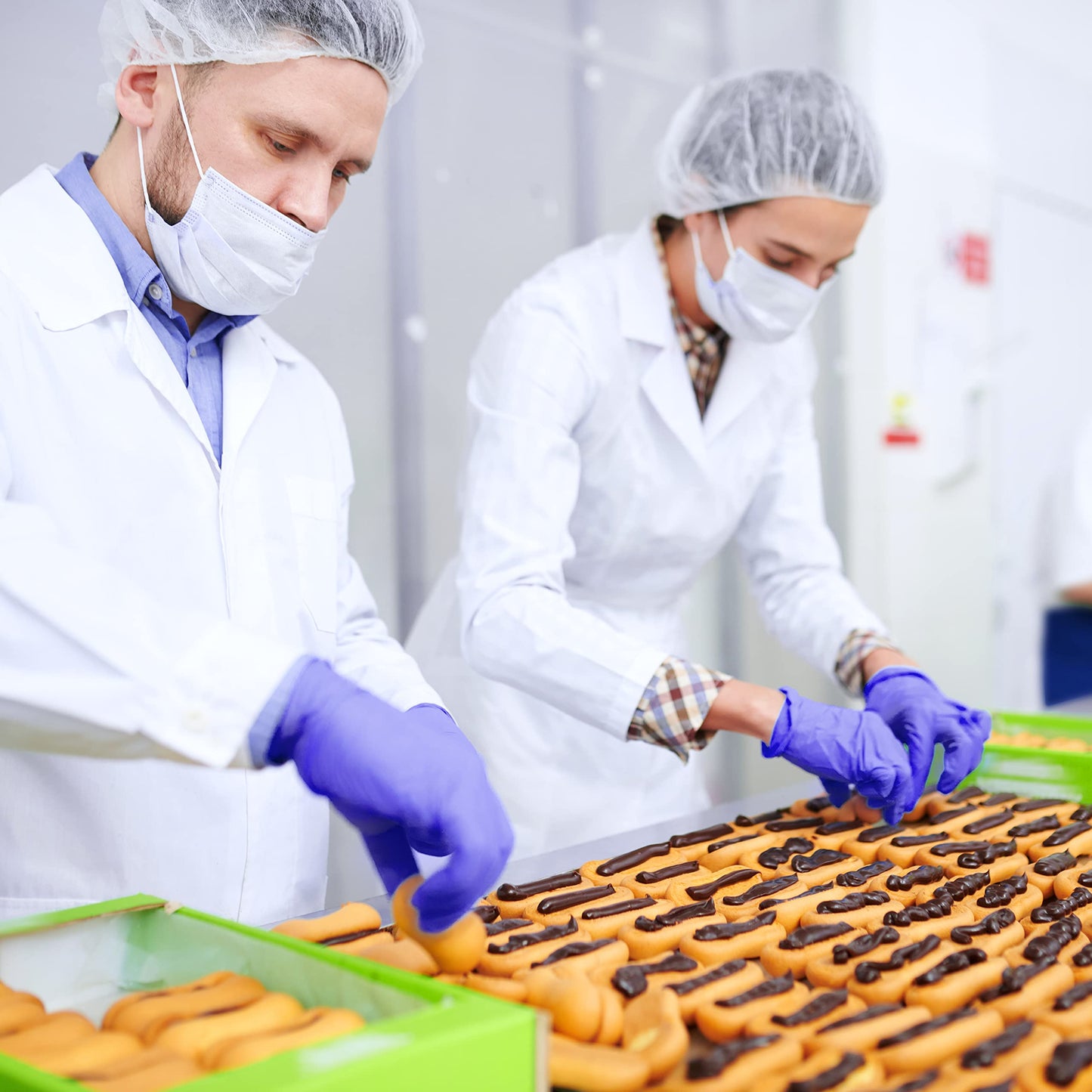 PElPU Nitrile Gloves,Disposable cleaning,(Medium, 1000-Count) Powder Free, Latex Free,Ultra-Strong,Food Handling Use, Single Use, Non-SterileProtective Gloves