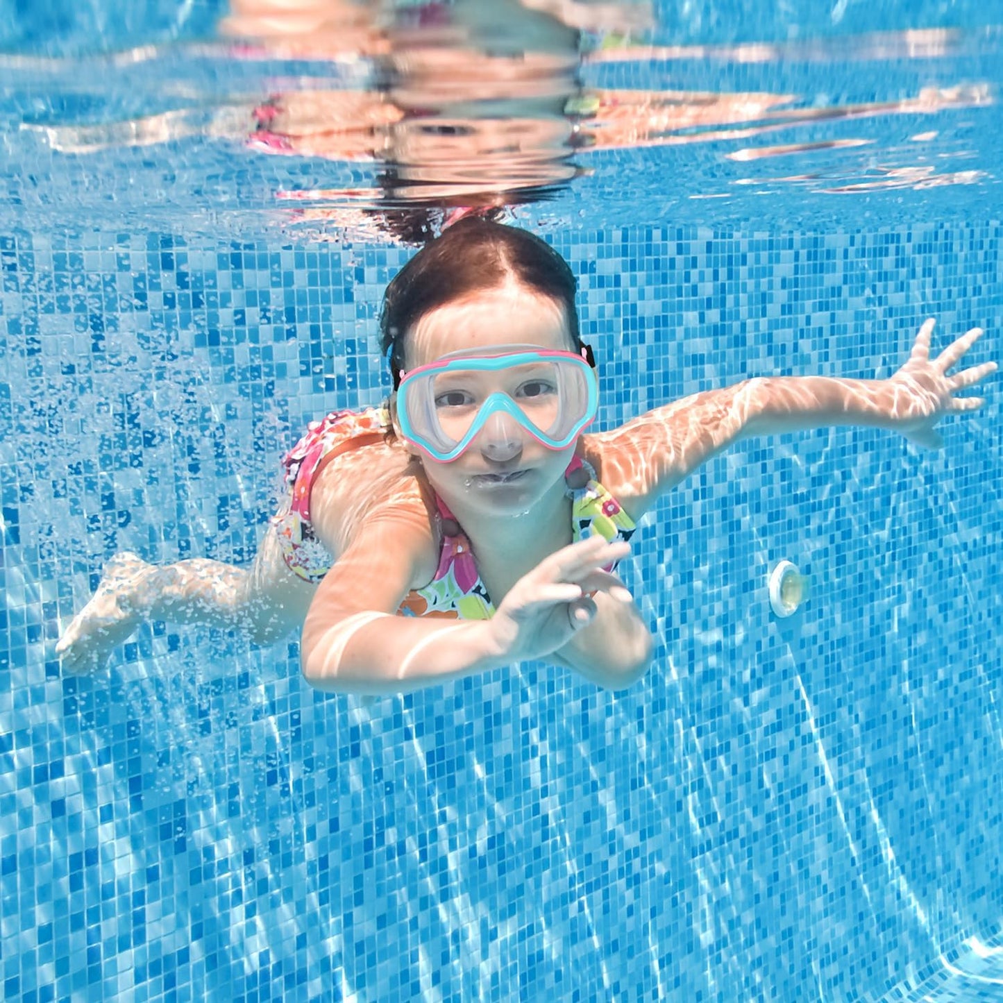 Skiennix Swim Goggles for Kids 6-14 - No Tangle Strap & Nose Cover | Perfect for Diving