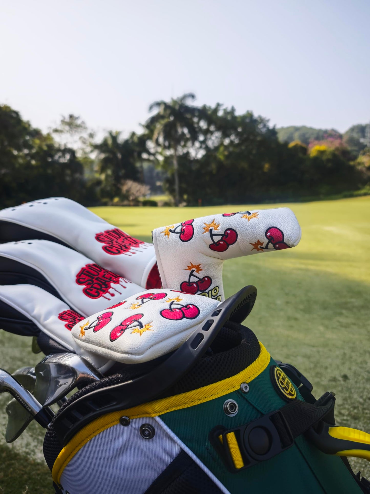 Studio Crafted Golf Cherry Bombs Mallet Putter Cover Magnetic Golf Putter Headcover (White)