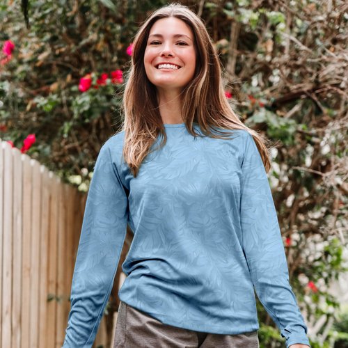 Reel Life Women's Jax Long Sleeve Sun Shirt | UPF 50+ UV Protection and Thumbholes | Lightweight, Quick Dry, Breathable Top| Light Blue Tropical Print', X-Large