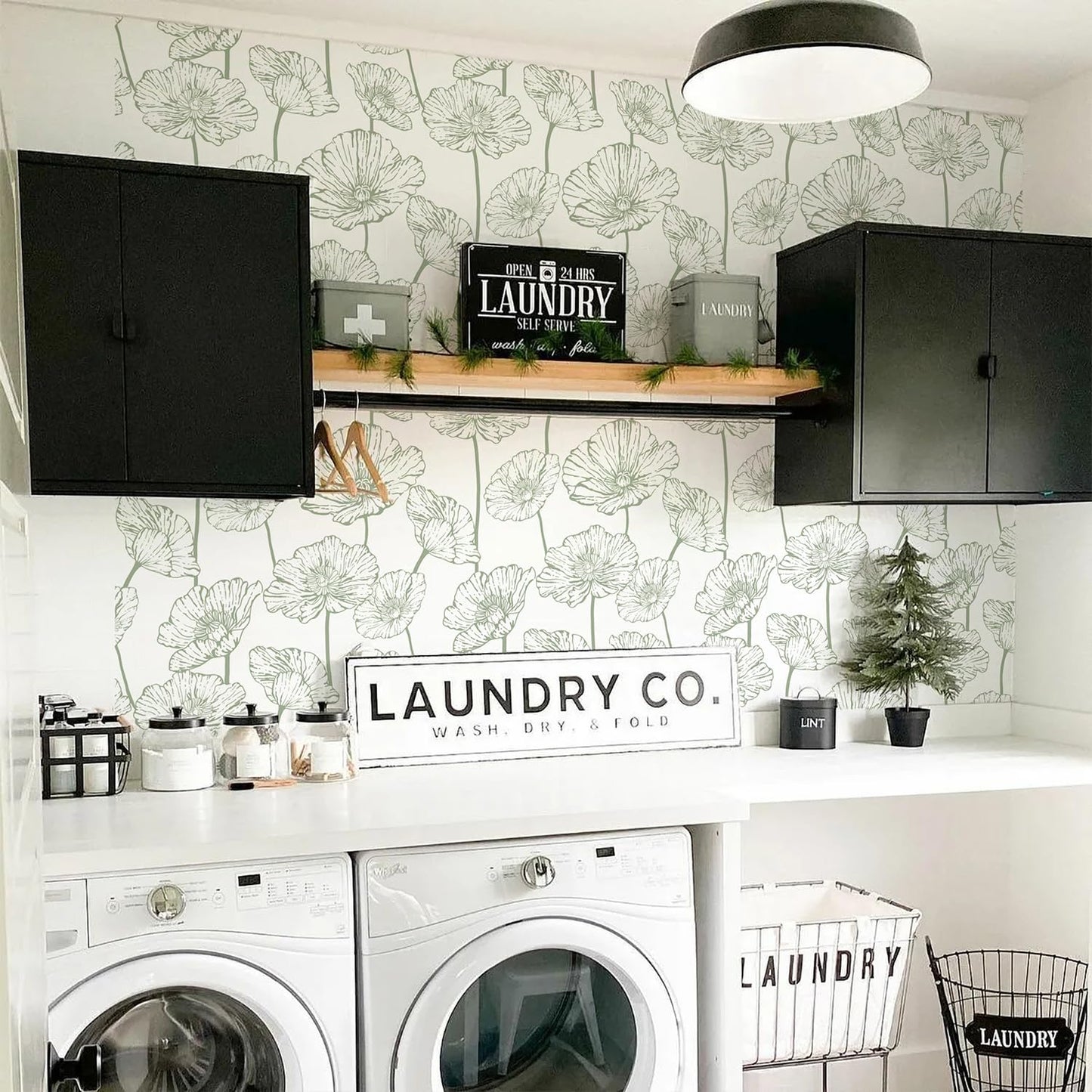 Orainege Floral Peel and Stick Wallpaper Boho Contact Paper Green and White Wallpaper 17.3inx118.1in Self Adhesive Removable Decorative Wall Paper for Bedroom Bathroom Cabinets Decor Vinyl