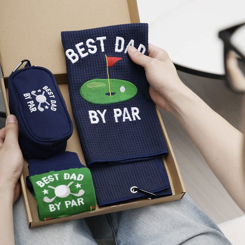 Vansolinne Golf Gifts for Men Father's Day Golfing Socks Golf Towel Microfiber Waffle Golf Ball Navy Blue Bag Novelty Funny Gifts for Golfers Dad Father Grandpa Papa Retirement Birthday