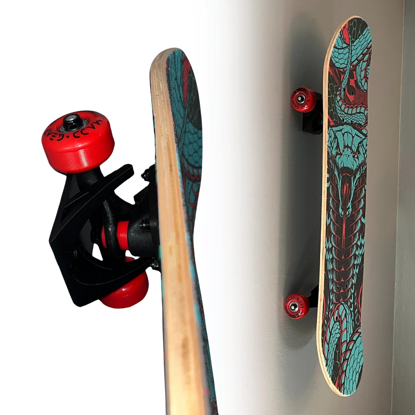 Innovative 3D Printing Skateboard Wall Mount Rack – Flexible V/W-Style Hanger for Skateboards, Longboards, Cruiser Boards, and Penny Boards – Space-Saving Wall Storage & Display Hook – 2 Pack