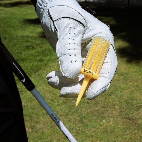 BRUSH-T Premium Plastic Golf Tees, Yellow XLT 4-Pack, Size 3 1/8", Unbreakable Innovative Design, Consistent Height, Perfect Golf Gift for Men and Women. Golfing Brush Tees, Works With Any Golf Ball