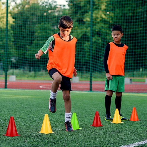 Leelosp 48 Pack Traffic Cones - 7" & 9" Plastic Agility Markers for Soccer, Basketball & Training