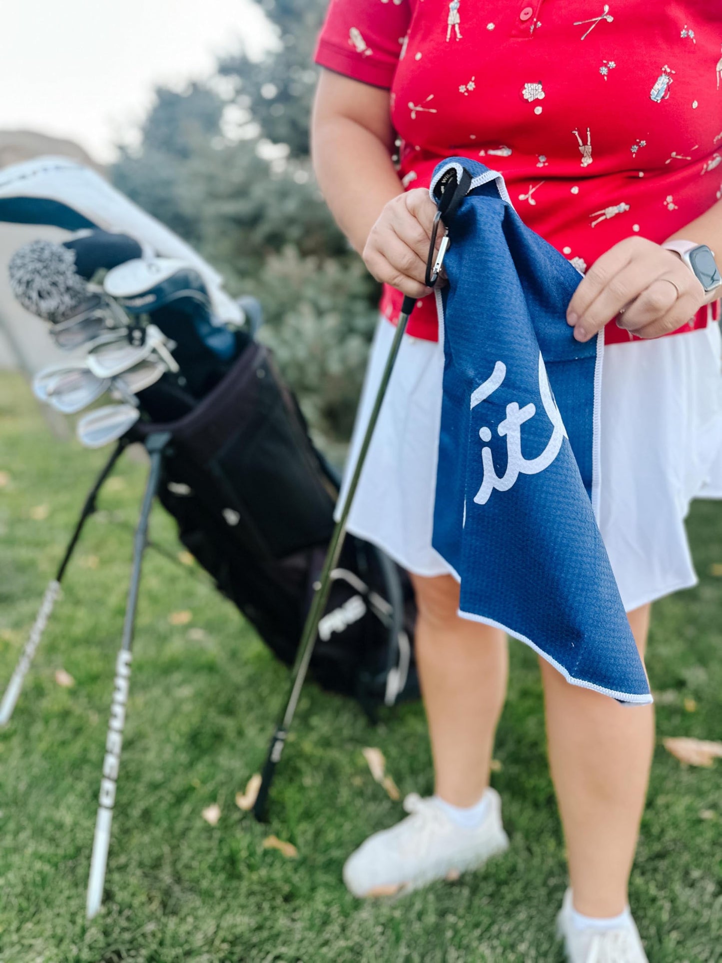 Wild Horses Magnetic Golf Towel 18x18 Microfiber Waffle Weave Style with Funny Golf Towel Magnet & Clip - Quick Dry Magnetic Joke Towel for Men and Women - Blue