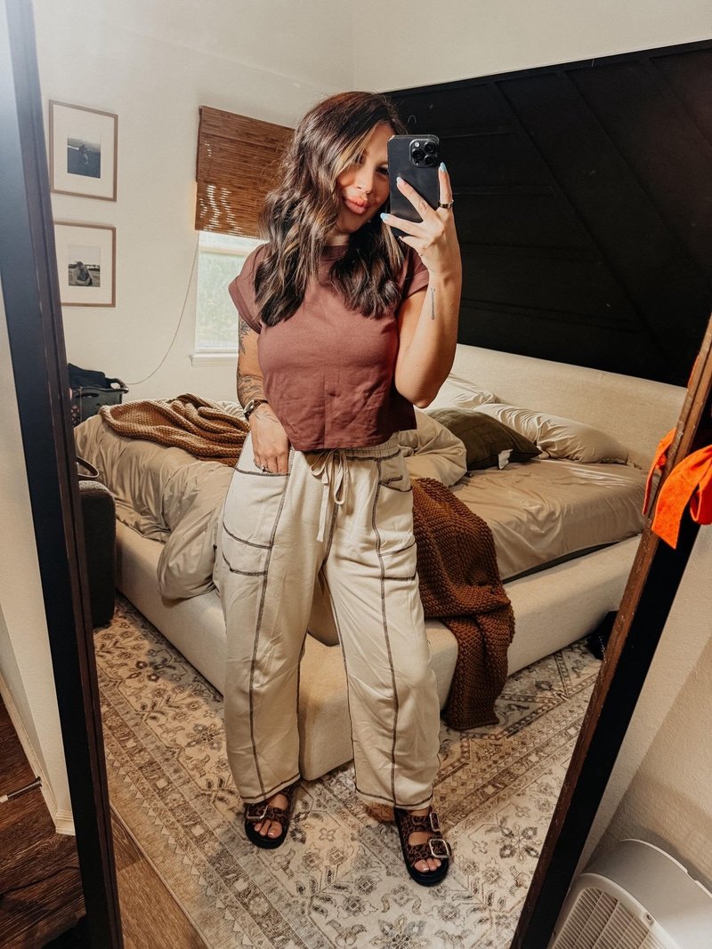 Athlisan Womens Baggy Barrel Pants Wide Leg Lounge Drawstring Sweatpants with Pockets(Khaki-M)