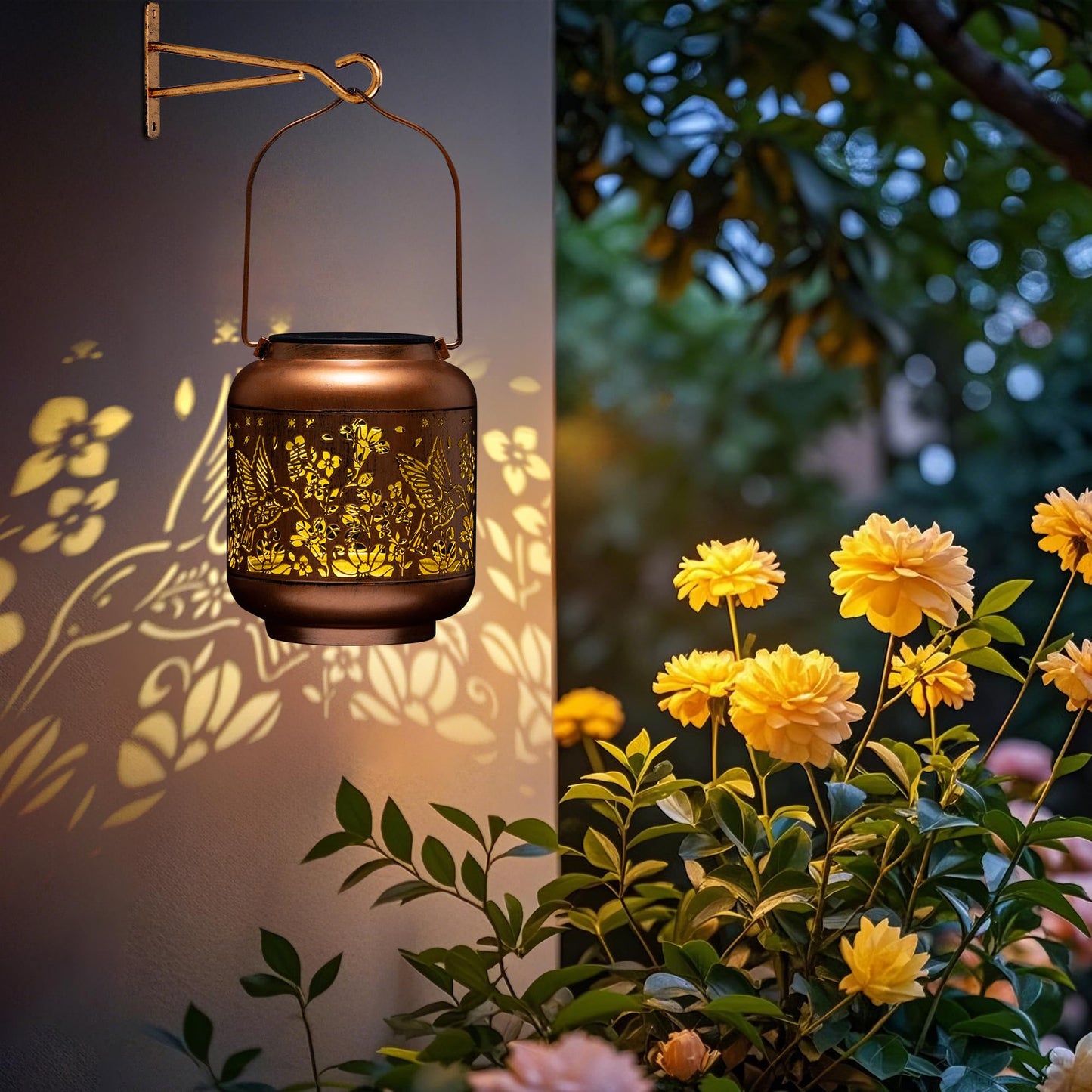Hummingbird Solar Lanterns Outdoor Hanging Waterproof Lantern,Metal Garden Decorative Lights for Yard, Patio, Lawn, Porch, Backyard ,Gifts for Women Mom Grandma