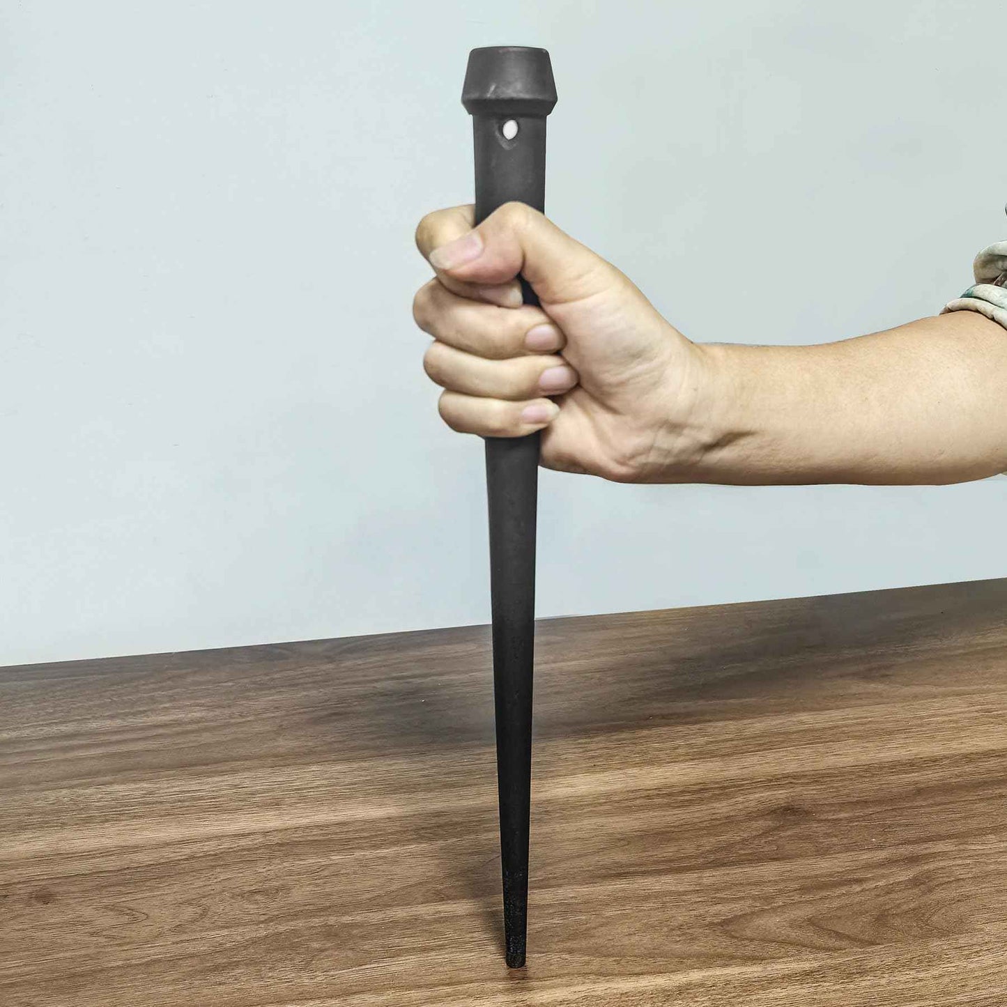 Sysarua Broad-Head Bull Pin with Hang-up Hole, 1-5/16" x 13-3/4", Heat-Treaded Steel with Black Finish