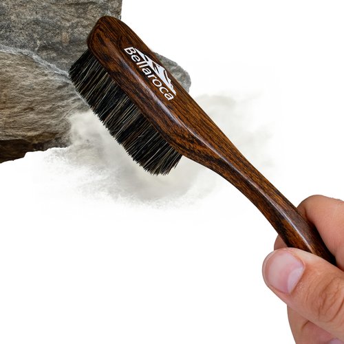 BELLAROCA® | Premium Climbing Brush with Strap – Ideal for Rock Climbing, Bouldering & Gym – Perfect Accessory for Chalk Bag