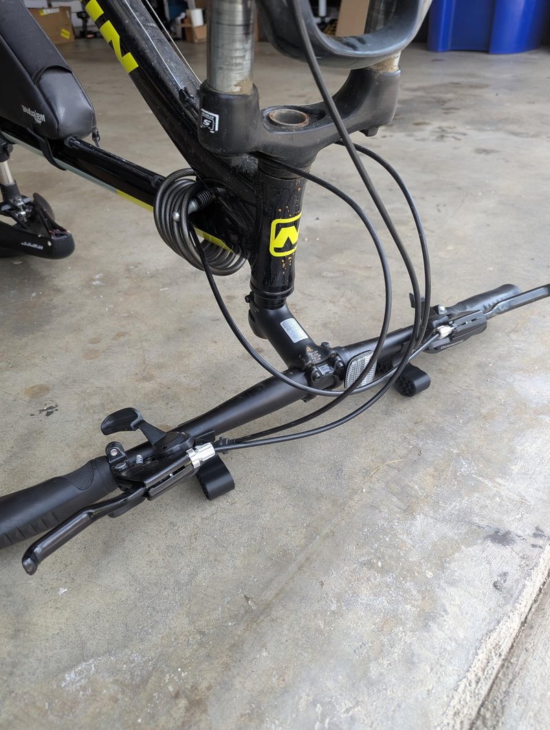 bike handlebar stand/bike repair stand
