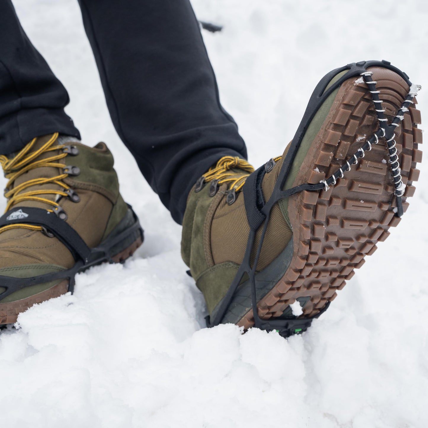 Cascade Mountain Tech Ice Traction Cleats - Ice Traction 360 - Hybrid Spike/Coil - Black - Small/Medium