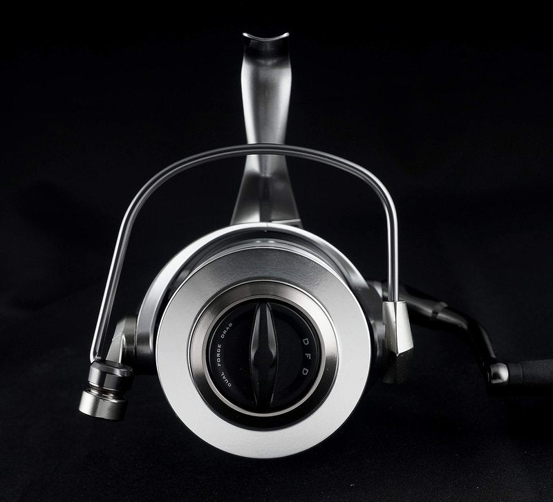 Okuma CDX-60 Coronado "Cdx" Spinning Reel, 60 Reel Size, 4.8: 1 Gearratio, 28" Retrieve Rate, 26 lb Max Drag, Ambidextrous