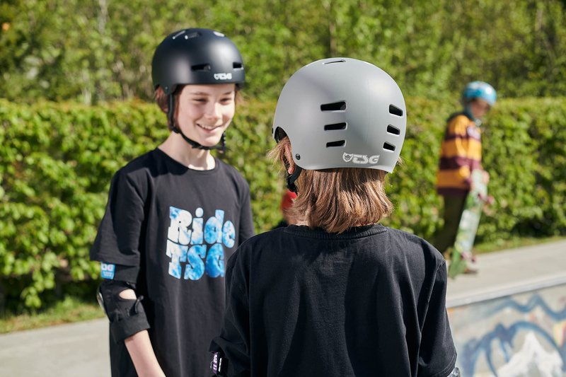 TSG Meta Skate & Bike Helmet w/Dial Fit System | for Cycling, BMX, Skateboarding, Rollerblading, Roller Derby, E-Boarding, E-Skating, Longboarding, Vert, Park, Urban (Satin Oxblood, S/M 54-57 cm)
