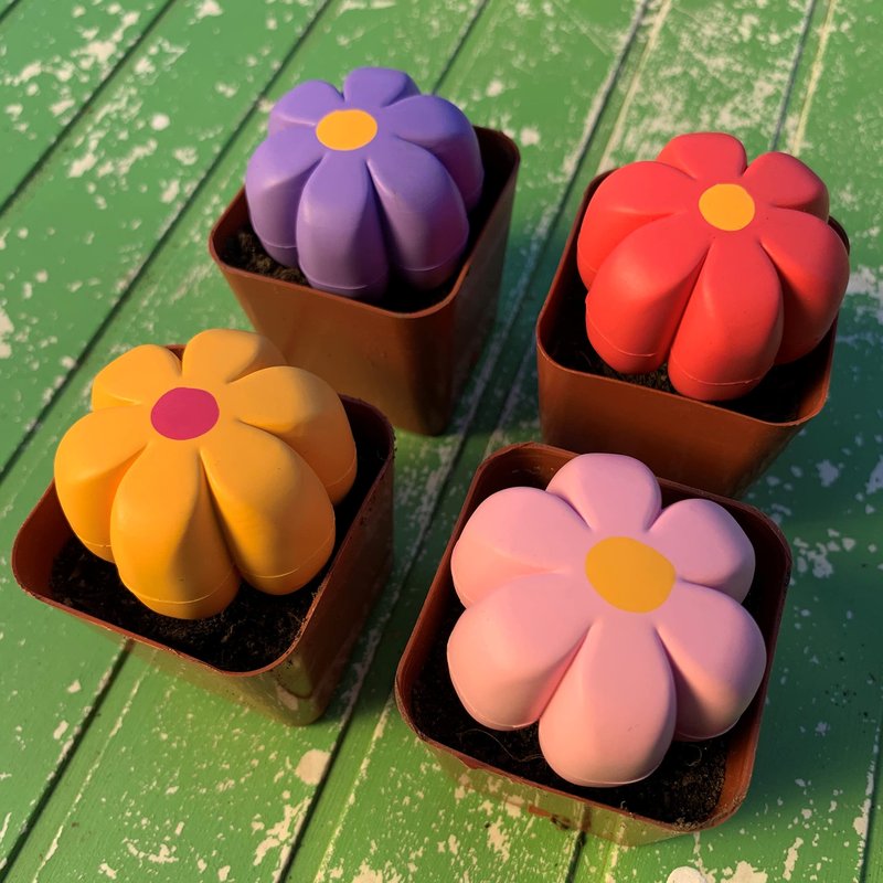 Moxi Brake Petals - Rubber Roller Skate Toe Stoppers - Pair | Violet Forget Me Not