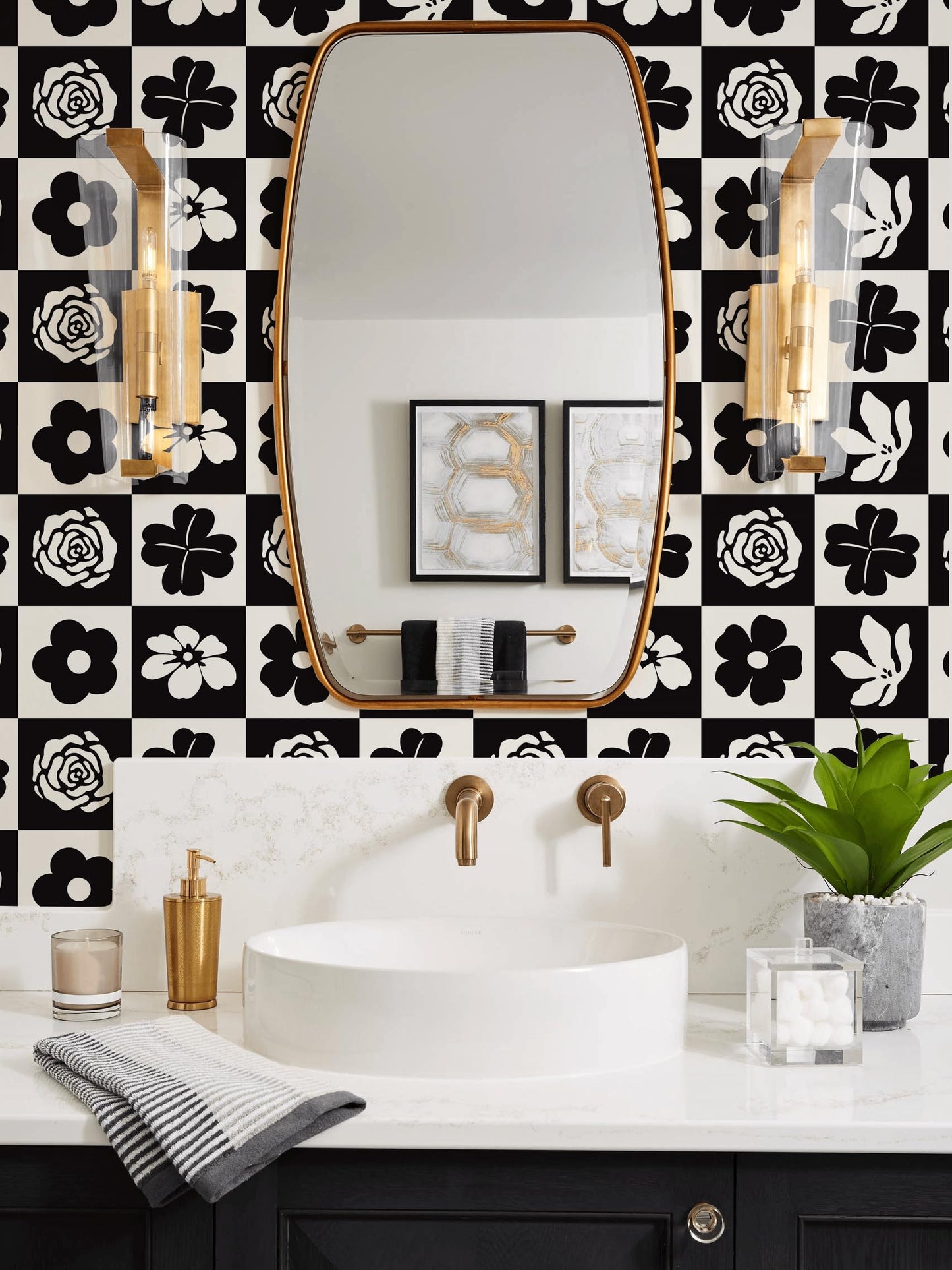 Ismoon Black and White Wallpaper Modern Peel and Stick Wallpaper Checkerboard Plaid Contact Paper Floral Geometric Stick on Wall Paper Removable Self Adhesive Vinyl Roll for Bedroom, 17.3inx9.8ft