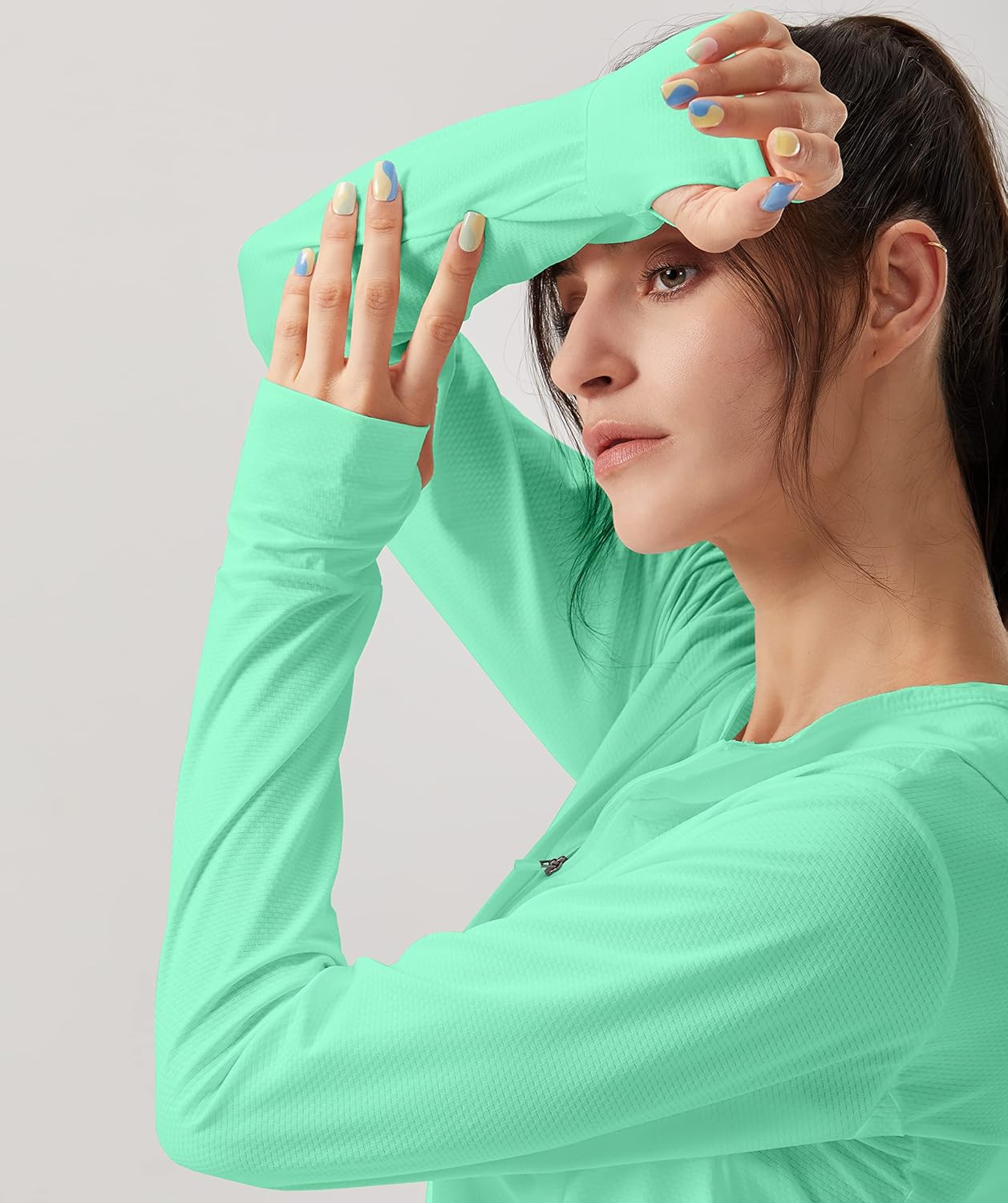 Soothfeel Women's Lightweight UPF 50+ Sun Protection Hoodie Jacket | Long Sleeve Outdoor Shirt with Pocket
