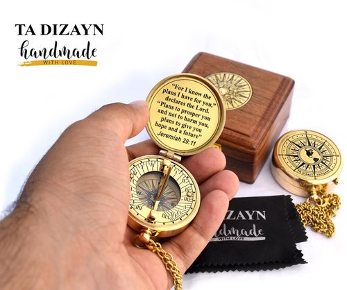 For I Know The Plans I Have For You, Jeremiah 29:11, Solid Brass Directional Engraved Compass, Baptism Gifts for Boys Girls, First Communion, Christian Gifts for Men, First Confirmation Gifts for Boys